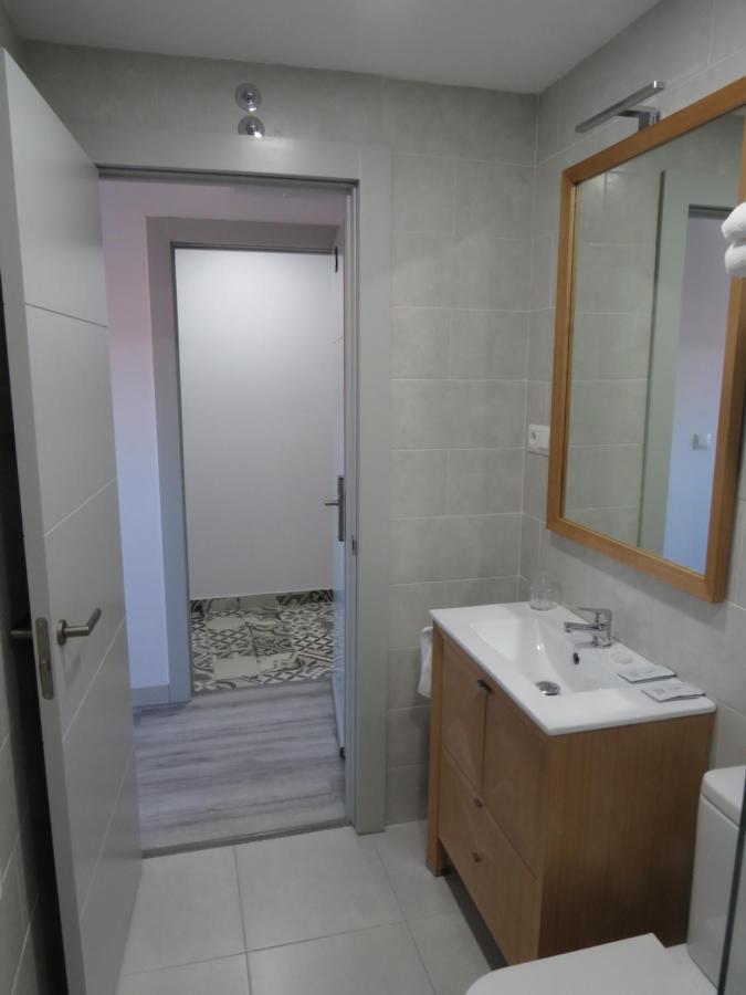 Hotel Alojamientos Aviche 6 Сантандер Екстер'єр фото